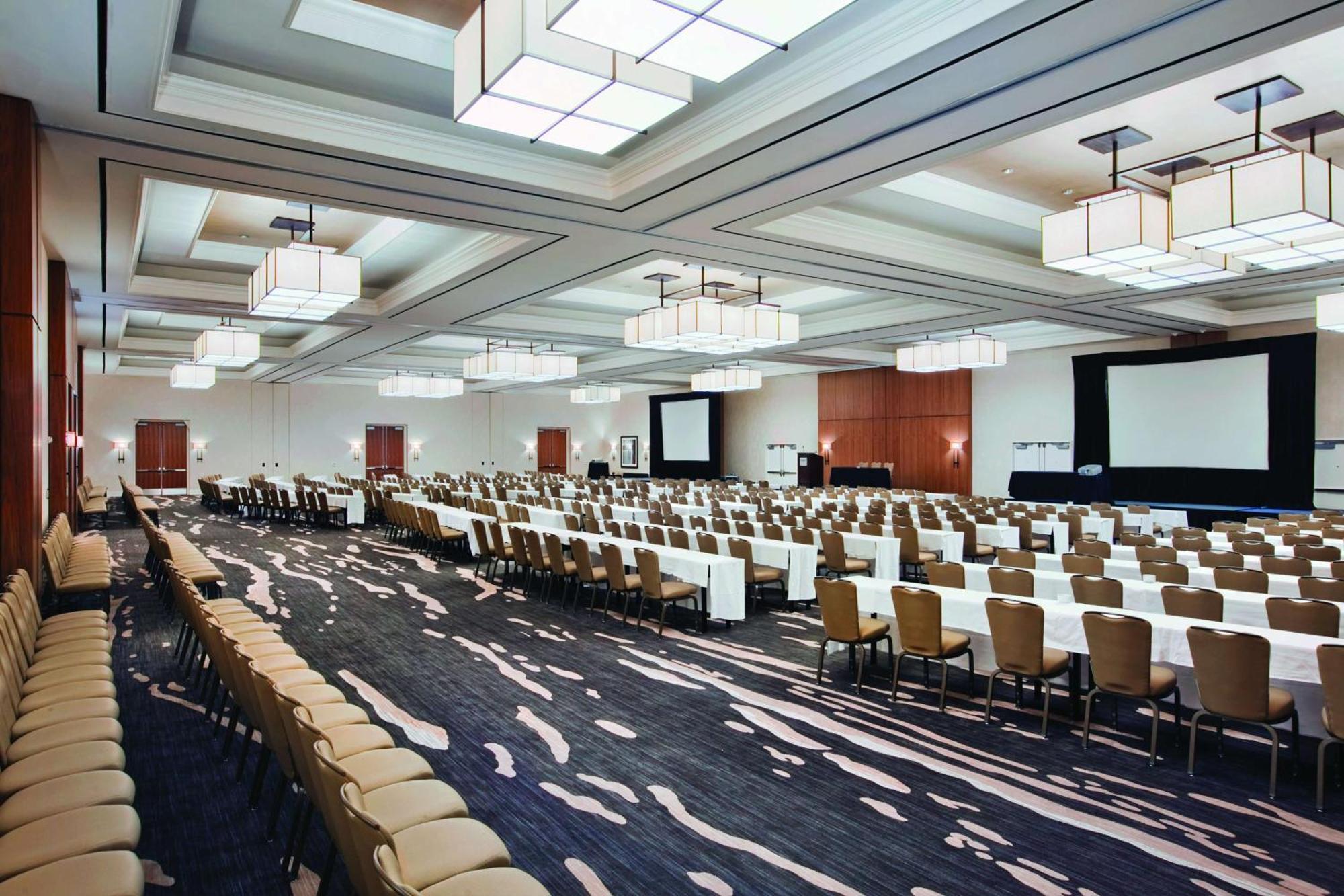 Hyatt Regency Wichita Hotel Bagian luar foto