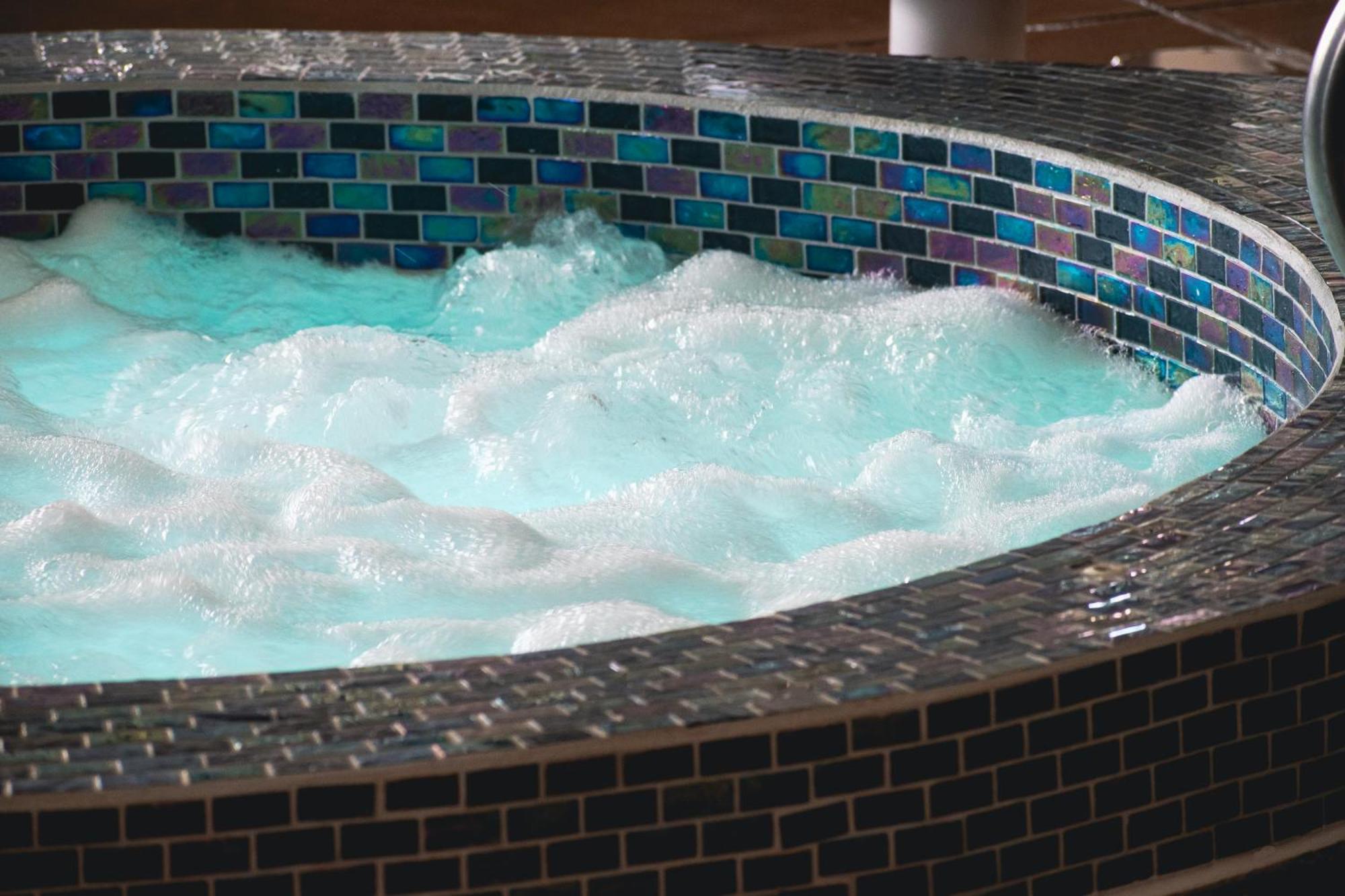 Hyatt Regency Wichita Hotel Bagian luar foto